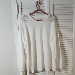 Elegant White Lace Shoulder Women's Top